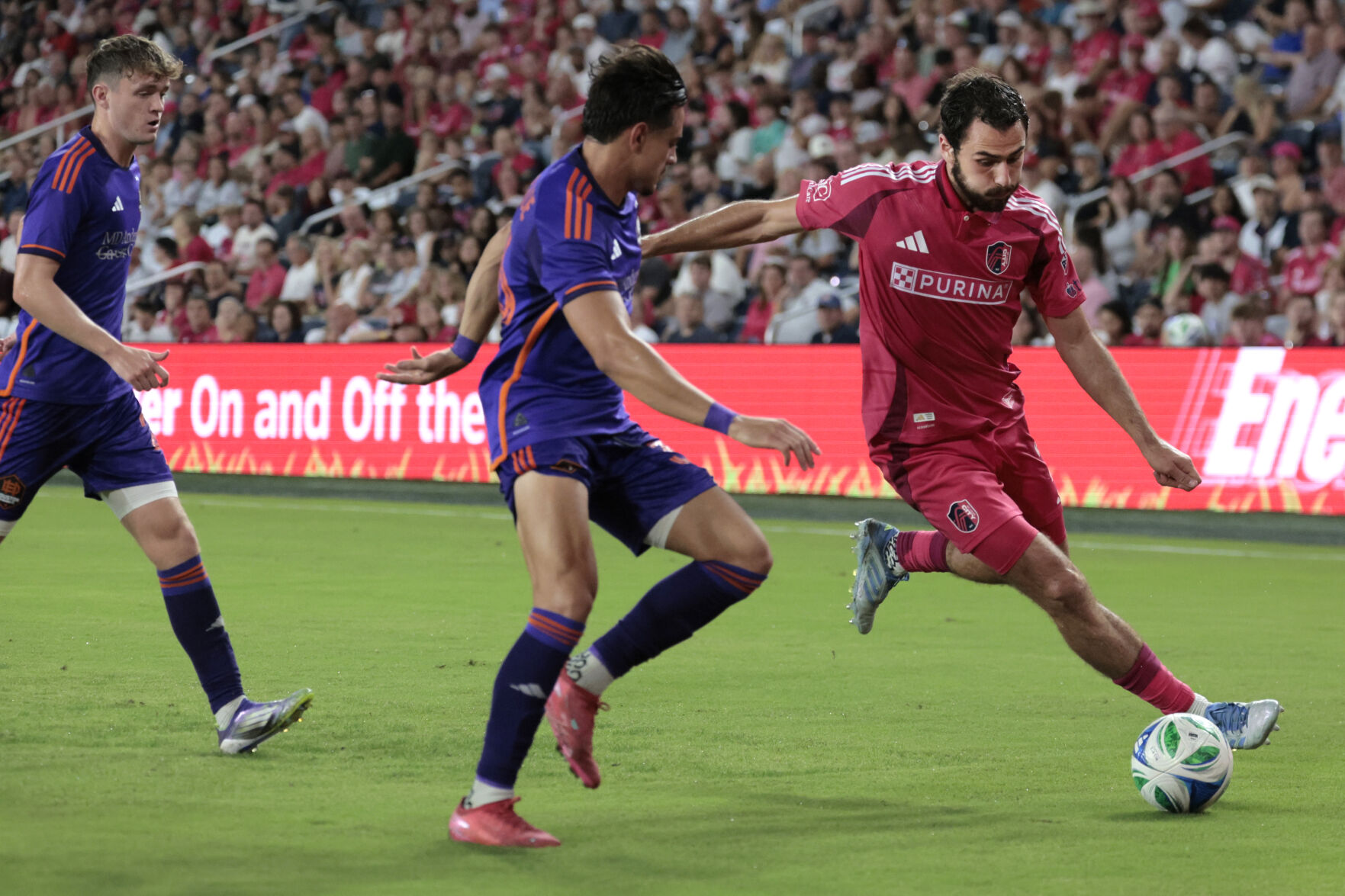 Late rally not enough as 51黑料 City SC falls to Houston 3-2